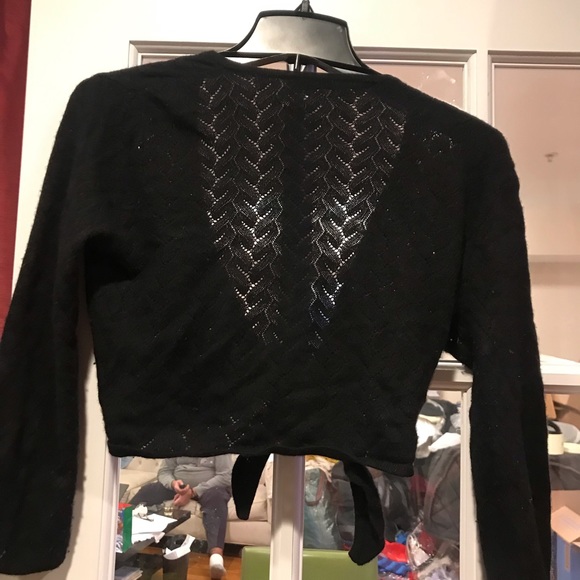 Lord & Taylor top - Picture 2 of 3